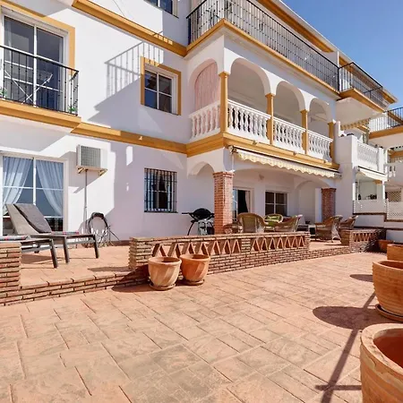 Amazing Seaview On 80 Sqm Terrace