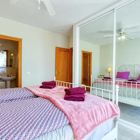 Апартаменты Amazing Seaview On 80 Sqm Terrace *